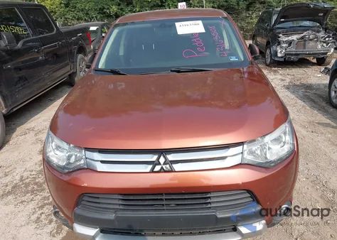 2015 Mitsubishi Outlander Gt z USA, uszkodzony, nr VIN JA4JZ4AX5FZ004203